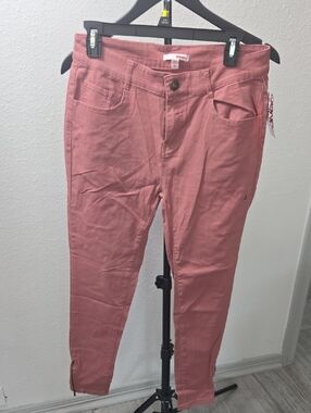 BONGO Rose-Pink High Waist Button Fly Pants